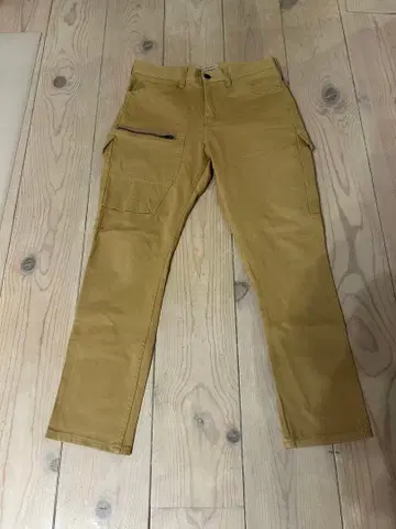 AVIREX 카고 팬츠