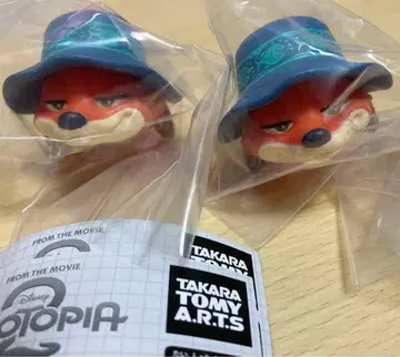 주토피아2 가챠가챠 닉 2세트 미사용 새상품