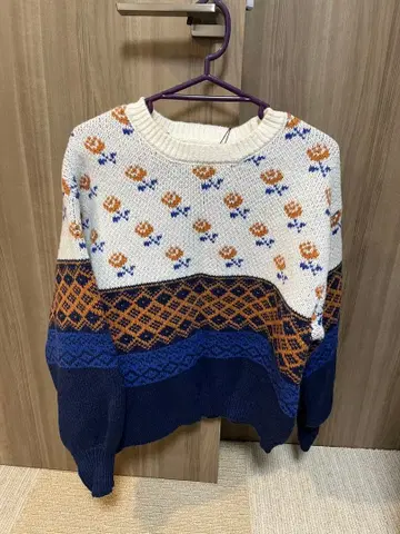 BONLECIL 꽃무늬 블록 스웨터 택 포함 새상품