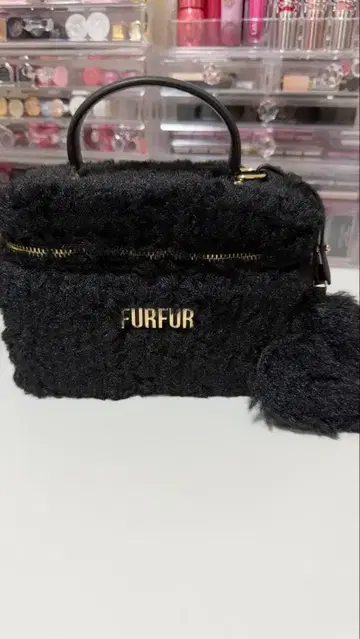 FURFUR 블랙 숄더백