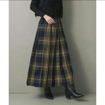 이번 시즌, 새상품 서니 라벨 체크 플리츠 스커트