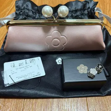 마리콴트 가마구치 펜 케이스 귀걸이