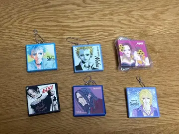 NANA 캡슐 토이 캐릭터 세트