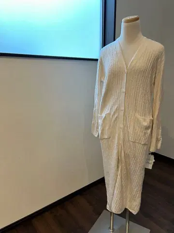 [ 새상품 미사용 ] 젤라또피케 가디건