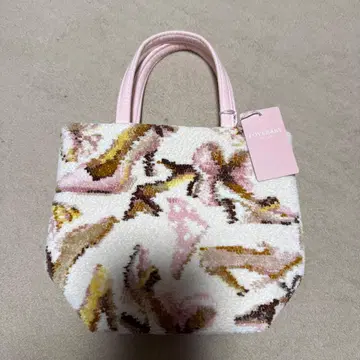 새상품 미사용 LOVERARY BY FEILER 핸드백