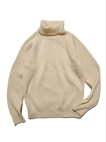 거의 새상품 뱅상 에 미레이유 울 리브 터틀넥 니트 38