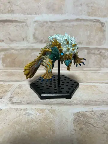 몬스터 헌터 뇌랑룡 진오우거 (초전도 상태) 피규어