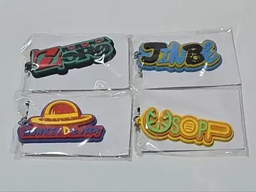 유니버셜 원피스 러버 키링