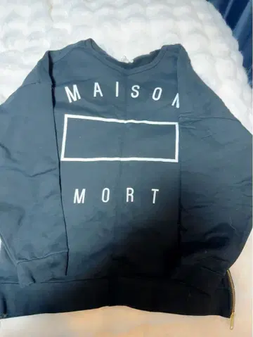 the GazettE MAISON MORT 블랙 맨투맨