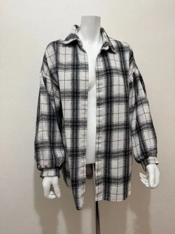 스톤 비쥬 부착 가을/겨울 소재 체크 무늬 셔츠 긴팔