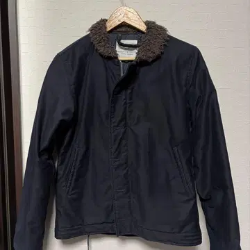 네이비 퍼 탈부착 밀리터리 자켓