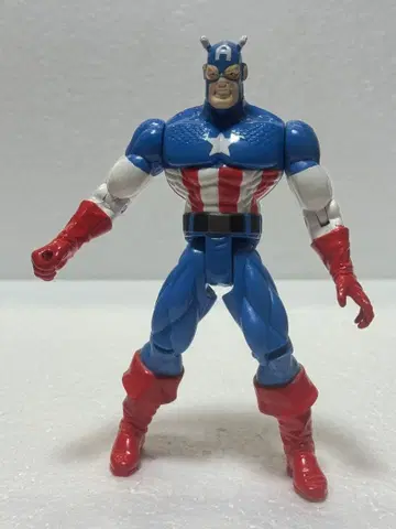 캡틴 아메리카 피규어