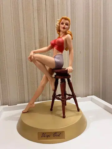 Valga Girl 버가스 걸 피규어 핀업걸