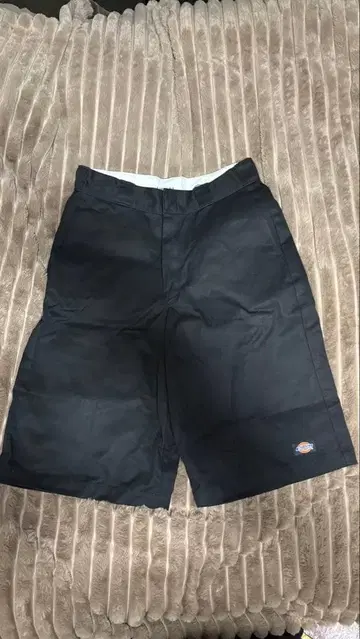Dickies 블랙 숏 워크 팬츠 30
