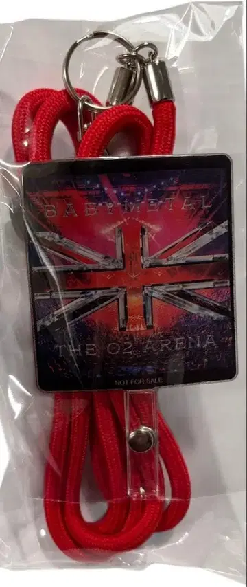 BABYMETAL LIVE AT THE O2 ARENA 스마트폰 숄더
