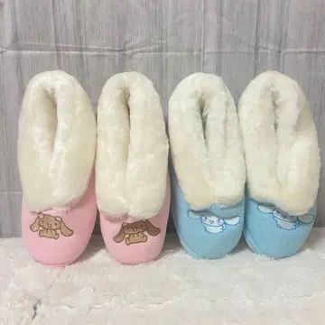 [ 새상품 ] [ 시나모롤 ] 포근포근 룸슈즈 2켤레 세트