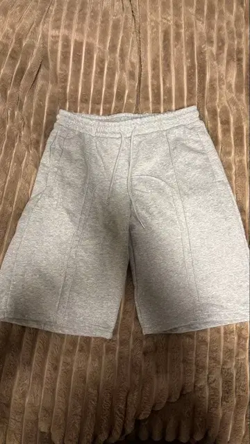 LUNARA 그레이 숏팬츠 M 사이즈
