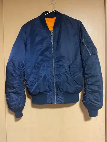 ALPHA INDUSTRIES MA-1 S 사이즈 네이비