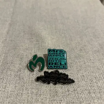 Mrs. GREEN APPLE 젠진미도와 라이언스 핀 배지