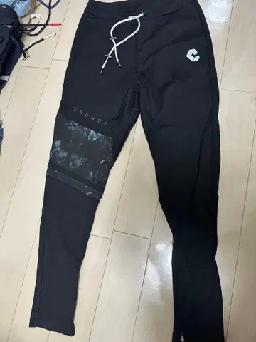 CRONOS 블랙 조거 팬츠