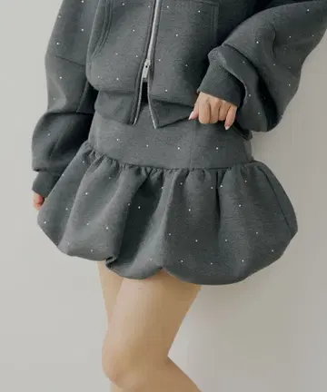 [ 미사용 새상품 ] chico 맨투맨 벌룬 미니 스커트