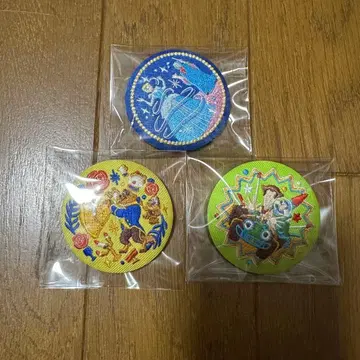 캐릭터 핀 배지 3개 세트