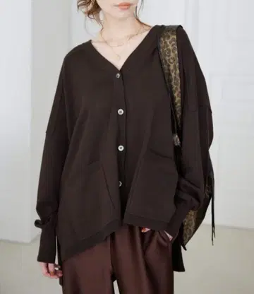 설날 가격 인하 2025AW 슬로브 이에나 워셔블 와이드 가디건