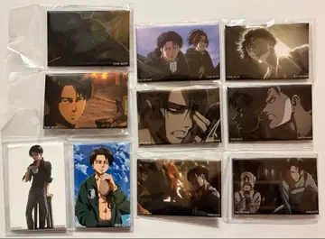 진격의 거인 리바이 200경 스퀘어 캔뱃지 모음 세트 1