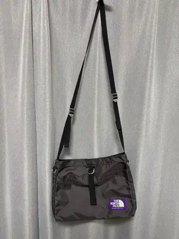 THE NORTH FACE 숄더백 그레이