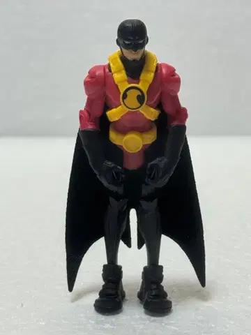 레드 로빈 피규어