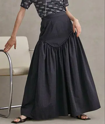 PUBLIC TOKYO 자카드 볼륨 개더 스커트