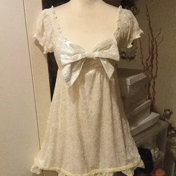 트라라라 TRALALA 벨로아 원피스 ( 화이트 )