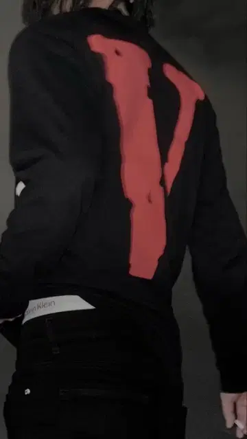 Vlone 긴팔 티셔츠