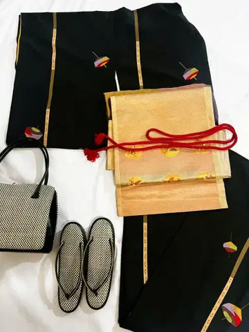 [새상품급] 코몬 이중 기모노 말 무늬 워셔블 기모노 블랙