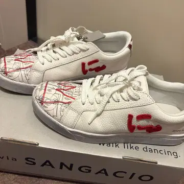 SANGACIO 화이트 그래픽 스니커즈 뉴 스니커즈