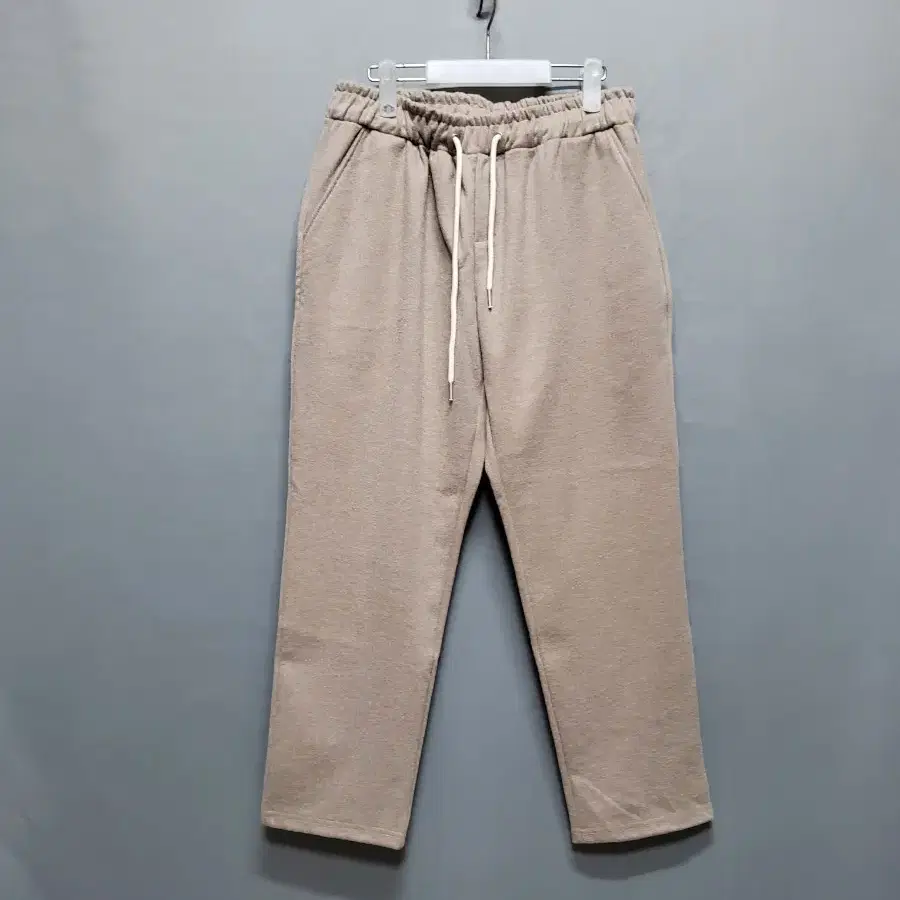 Striped Shirring Long Onepiece 77~88 on Bunjang Global Site.