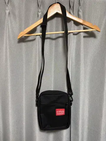 맨하탄 포티지 블랙 숄더백