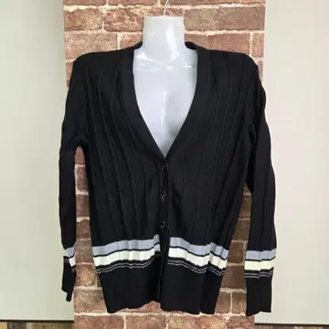 TOMATSU 토마츠 가디건 블랙 울 V넥 리브 9호