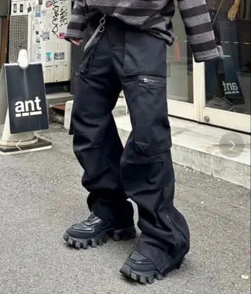 치카시츠 플러스 카고 팬츠