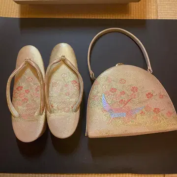 일본 의류용 백과 조리 세트 골드 컬러 신발 23cm