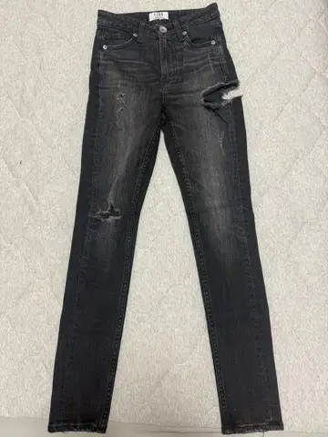 GYDA 스키니 블랙