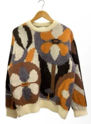 커먼 스웨덴 플라워 무늬 모헤어 니트