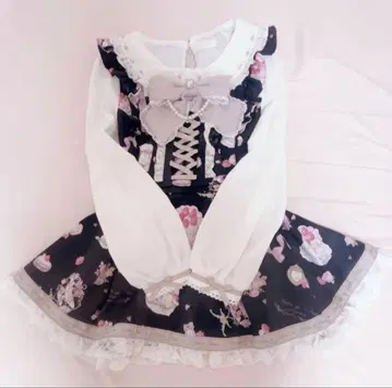 LIZLISA Salon de Fraise 패턴 셋업