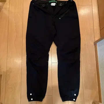 CHARI&CO BEAMS 콜라보 블랙 카고 팬츠