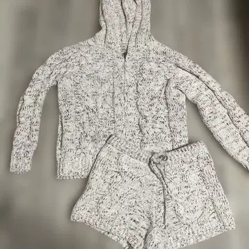 [새상품급] gelato pique 케이블 짜임 룸웨어 세트