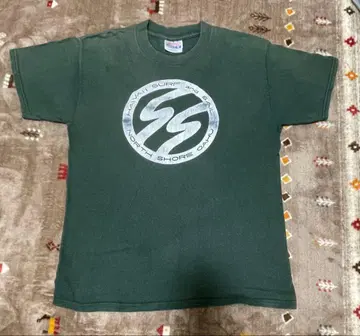 Hanes 다크 그린 T셔츠 로고 프린트