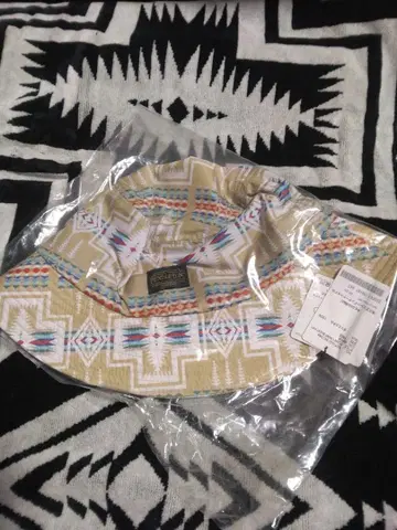 펜들턴 에코 반려동물 프린트 햇 베이지/다색