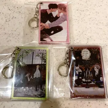 사토 제비 콜라보 카페 CAFE SWALLOW 슬라이드 아크릴 키링