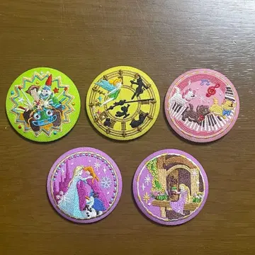 디즈니 자수 캔뱃지 세트