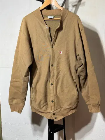 레어 컬러 Champion 리버스 위브 스냅 가디건 오커